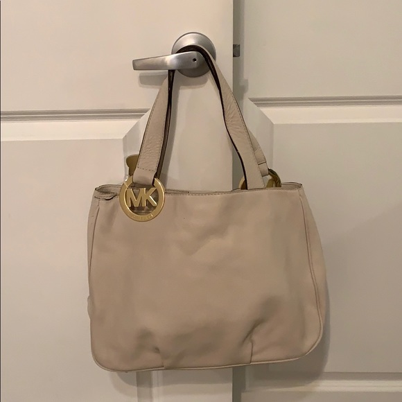Vanilla Michael Kors tote NEW - Picture 1 of 8